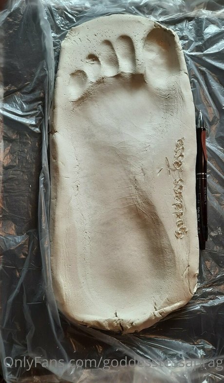 カムフィートオンリーファンズ 無料エロ 画像