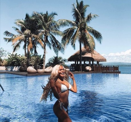 Jessica Book 美しいスター 画像