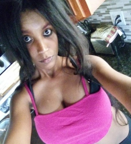 Amber Higgins Cecil セクシーモデル 写真