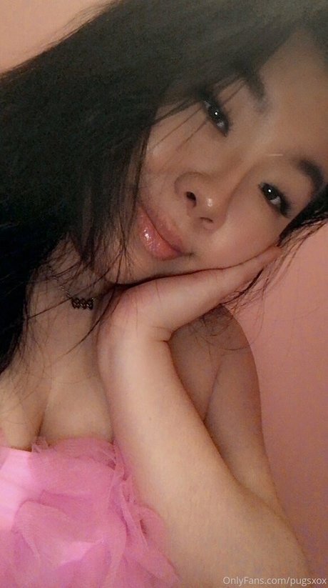 pugsxox エロティックなスター 写真