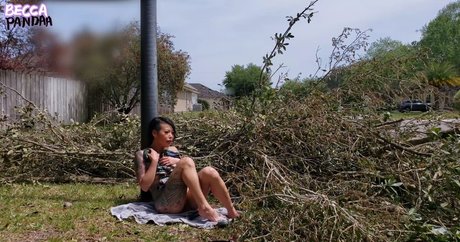 心理学者オンリーファンズ ホットセックス 画像