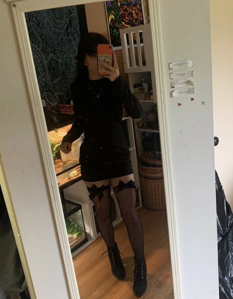 rhiannnonrose ヌードモデル 写真