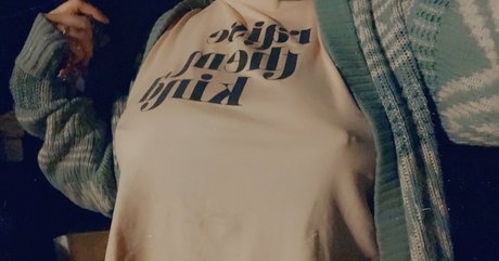 xemily love ポルノスター トップ 画像