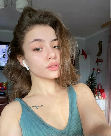 熟女のおっぱいオンリーファンズ パーフェクト 写真