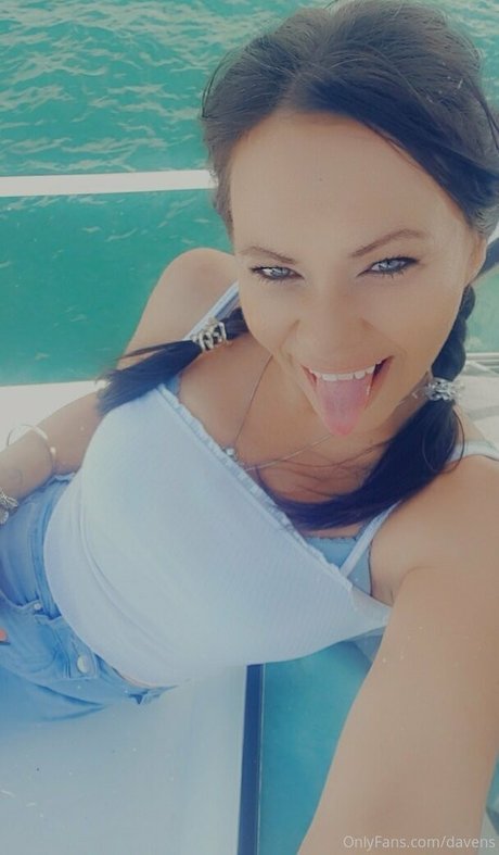 フィットネスベイビーオンリーファンズ 美しいxxx 写真