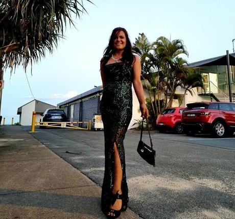 コスプレ ヘンタイ オンリーファンズ ホットxxx 写真