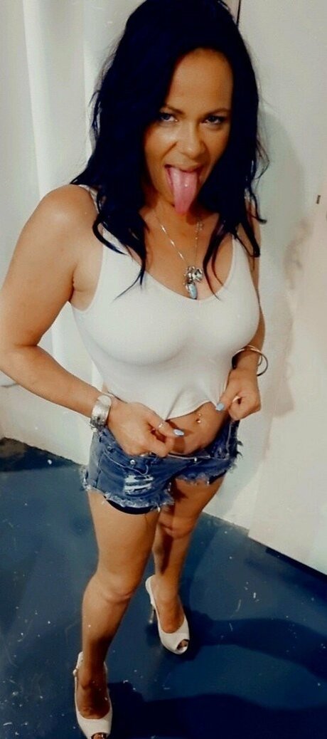 davens アダルトモデル 画像