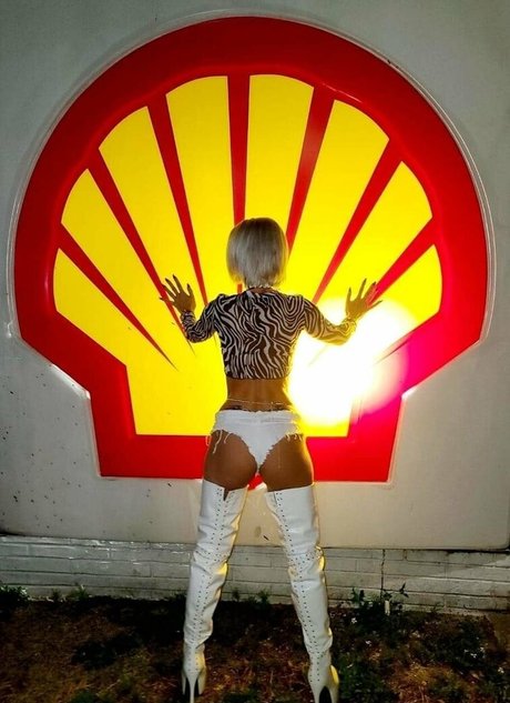 hotcassandraxxx 高品質のポルノスター 写真