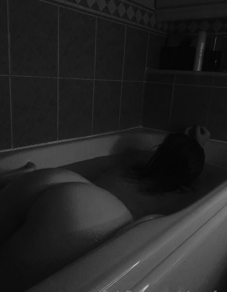 elmnsfw ポルノスター 素敵 写真