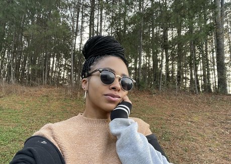 anyaivy xxxモデル アーカイブ