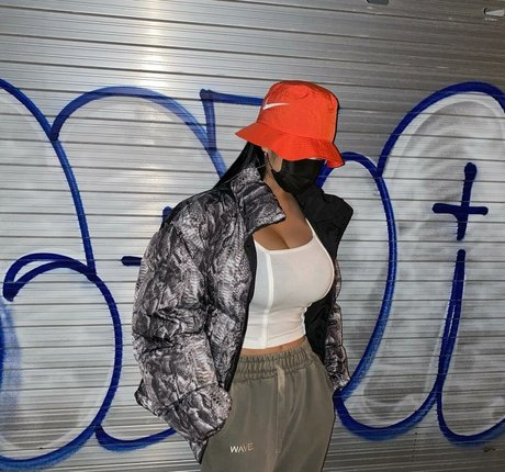 Tasha Y 美しいモデル 写真