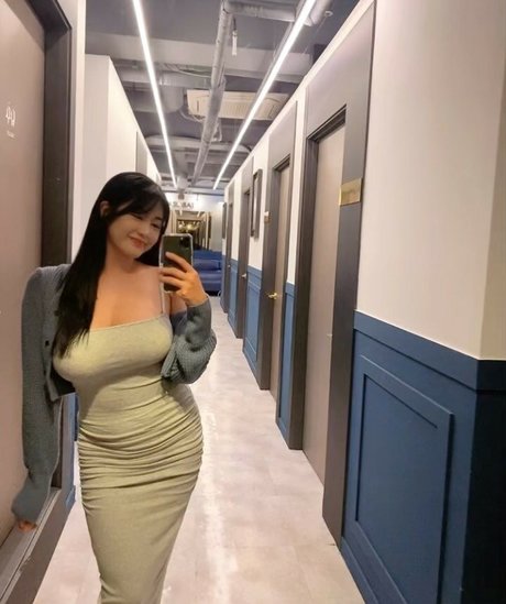 Tasha Y プロフィール写真