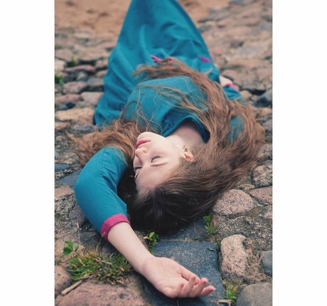 Sasha Shtern ポルノスター ホット 画像