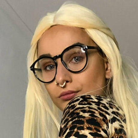 selena morado free 無料のポルノスター 写真