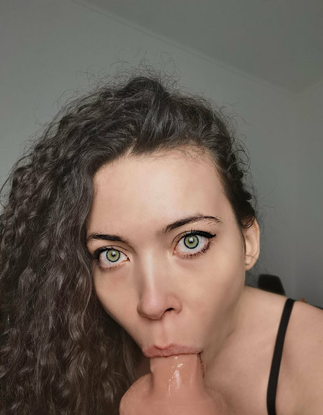 宣教師オンリーファンズ HD ギャラリー