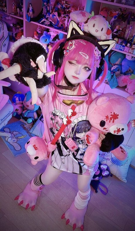 SeeU Cosplay プロフィール写真