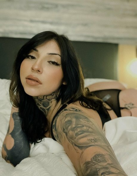 dvminiquex 最高のスター 写真