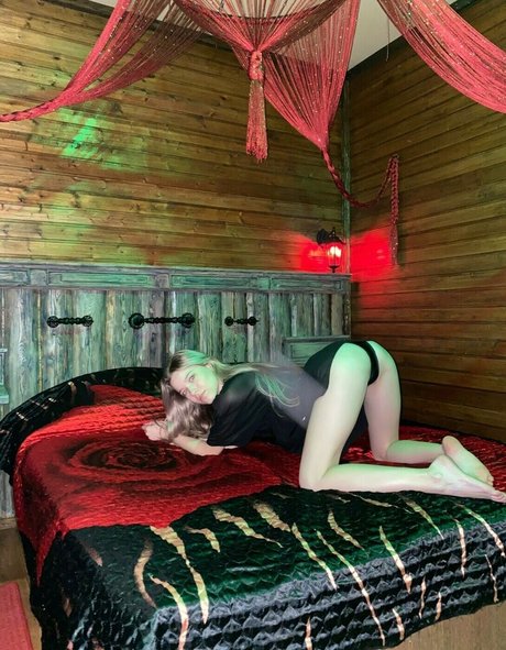 Rare tori ポルノスター HD ギャラリー