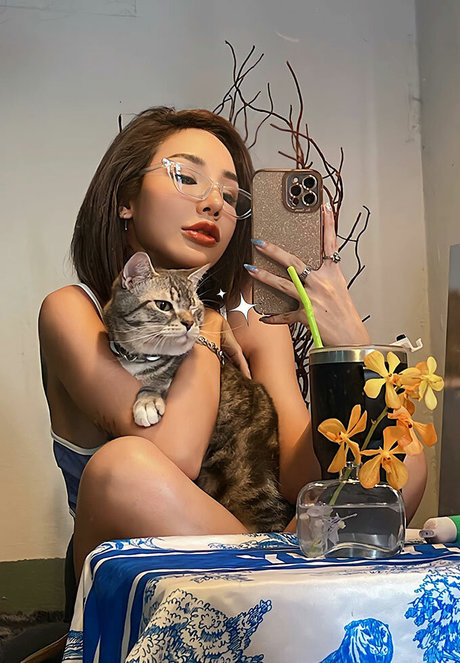 chaly xx ヌードスター 写真