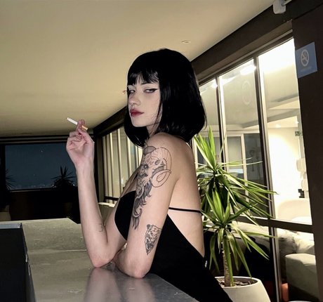 Asttaroth ヌードモデル アーカイブ