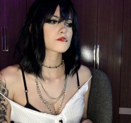 Asttaroth 美しいモデル ギャラリー