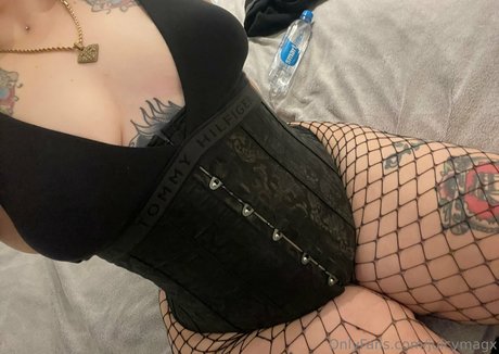 Juicymagx 無料女優 画像