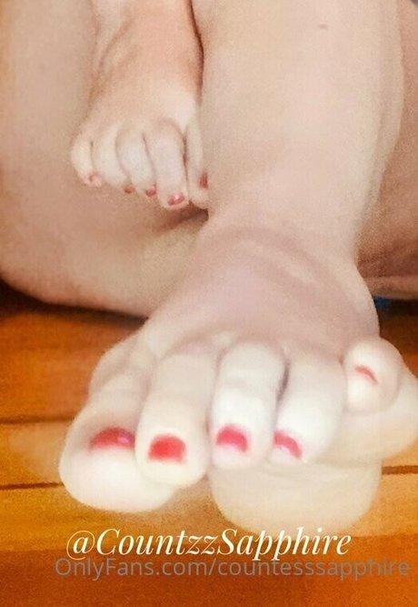 モンスターコックオンリーファンズ 美しいヌード 写真