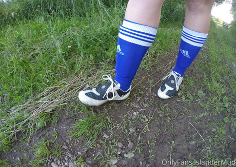 妊娠中のオンリーファンズ ホット裸 写真