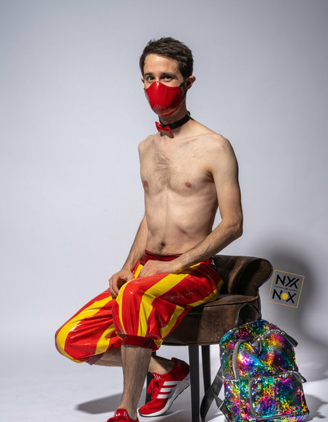 nyxornox アダルト女優 写真