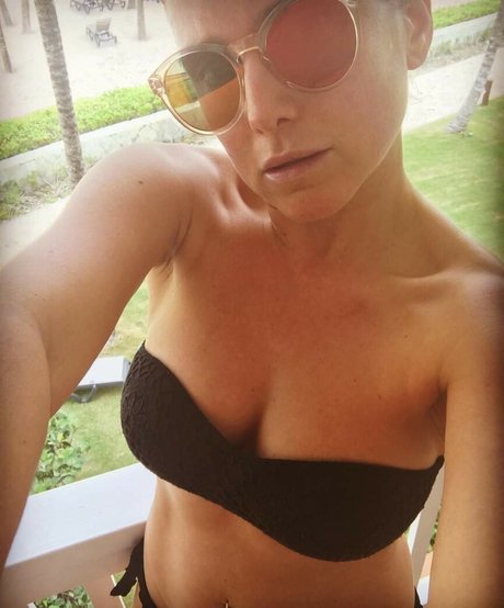 Jeanette Biedermann セクシーモデル 写真