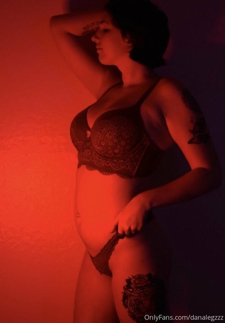 danalegzzz 最高のスター ギャラリー