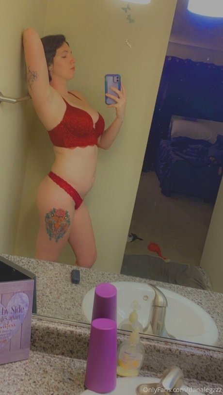 danalegzzz ポルノスター HD 写真