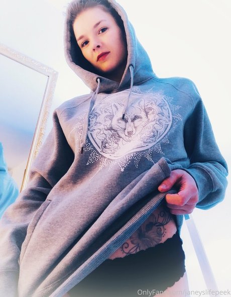 黒人おばあちゃんオンリーファンズ ヌード 画像