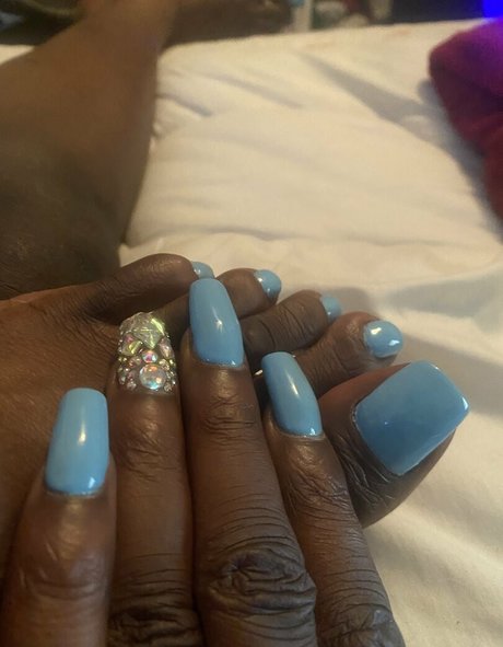 足の動画 オンリーファンズ 無料裸 ギャラリー