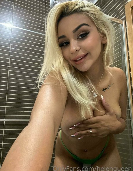 Helenqueen 美しいポルノスター ギャラリー