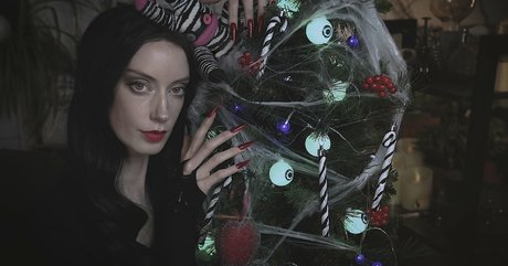 Miss Chloe ASMR 完璧なスター 写真