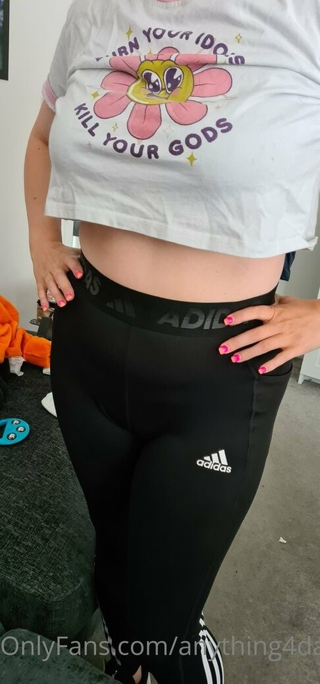 アナルxxx オンリーファンズ ホットセクシー 画像