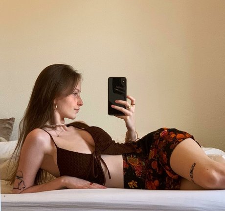 Caponce 素敵なモデル 写真