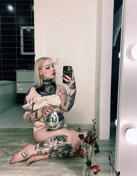 dariamilk 完璧なモデル 写真