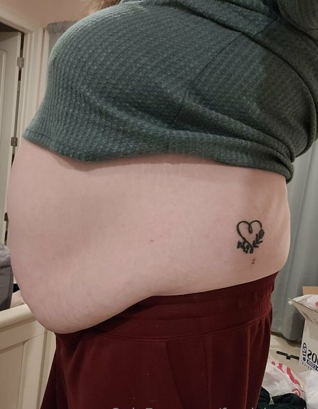 feedchromie アートモデル ギャラリー