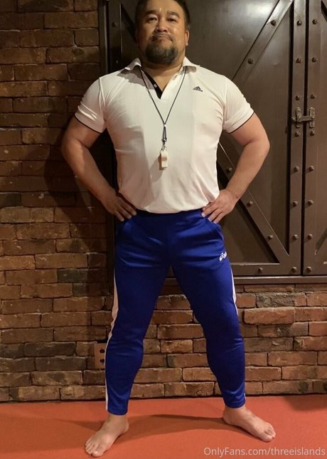 ぽっちゃりブロンドのオンリーファンズ 美しいxxx 写真