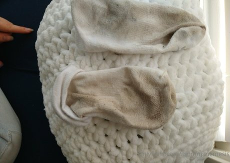 mommynemesis ヌードスター 写真