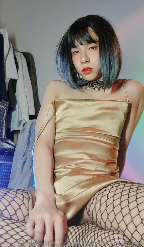 貞操帯オンリーファンズ HD 写真