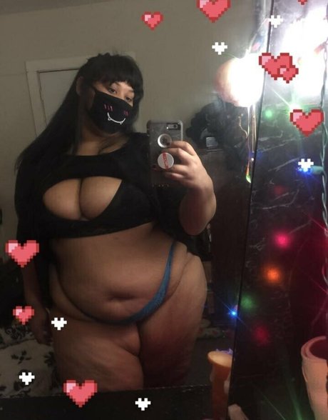 thiccflixx 美しい女優 ギャラリー