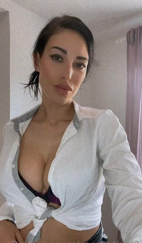 coconut kiss 美しいポルノスター 写真