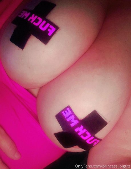 princess bigtits ポルノスター ヌード 写真