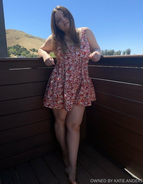 ヌード熟女オンリーファンズ 無料アダルト アーカイブ