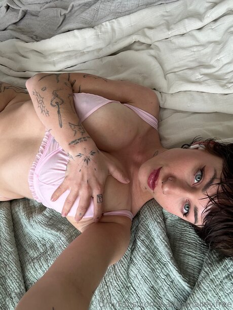 badgalhailey free ポルノスター 裸 ギャラリー