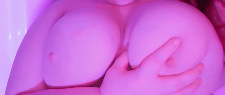 xenovia bbw 裸のスター 画像