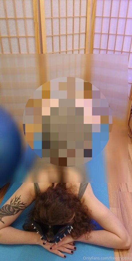 freecryptika xxx女優 画像